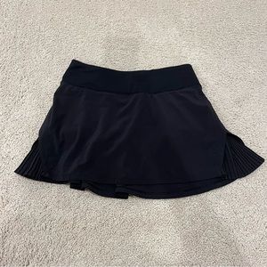 Lululemon Black Play Off the Pleats Tennis Skirt